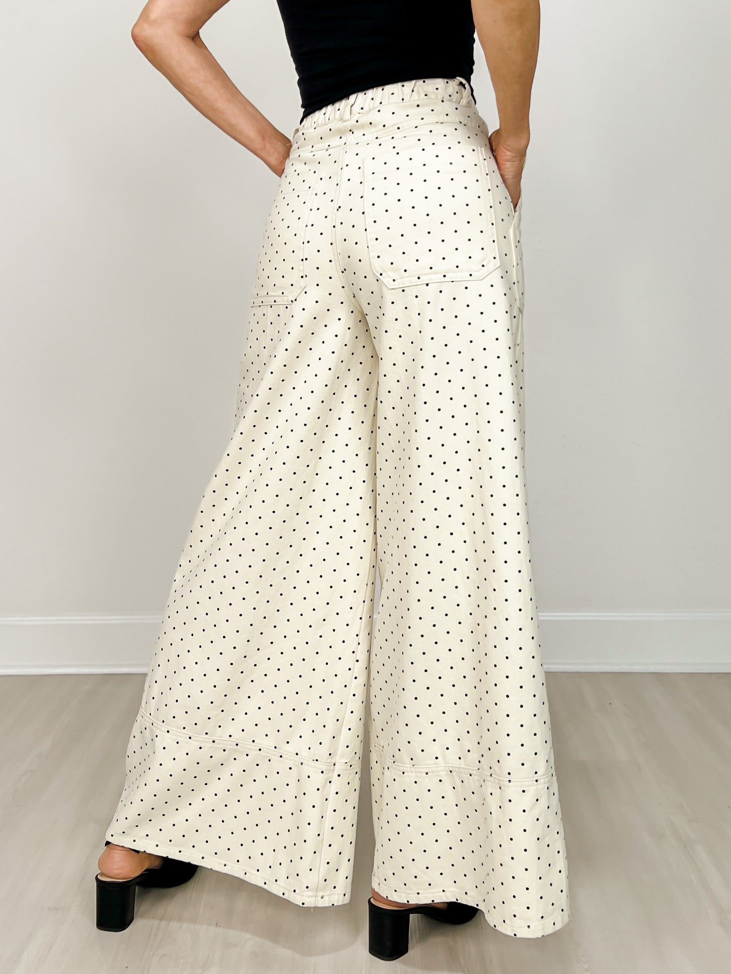 High Waist Wide Leg Pants with Roomy Front Pockets in Cream Dot