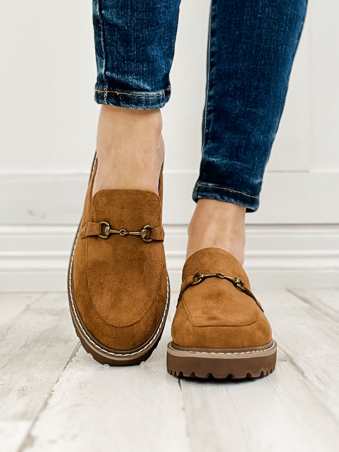 Corkys Wingin It Loafer Slides in Tobacco Faux Suede