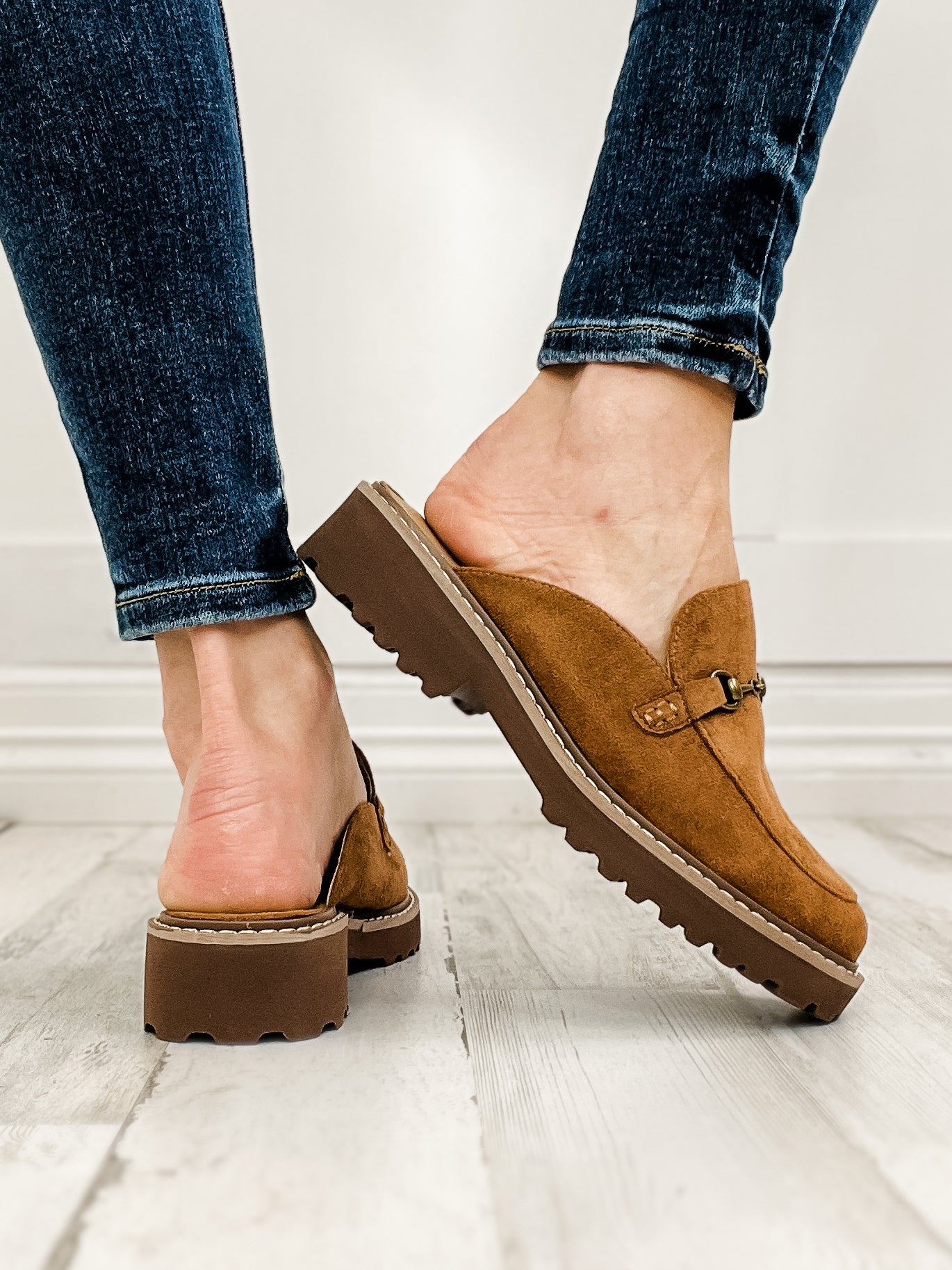 Corkys Wingin It Loafer Slides in Tobacco Faux Suede