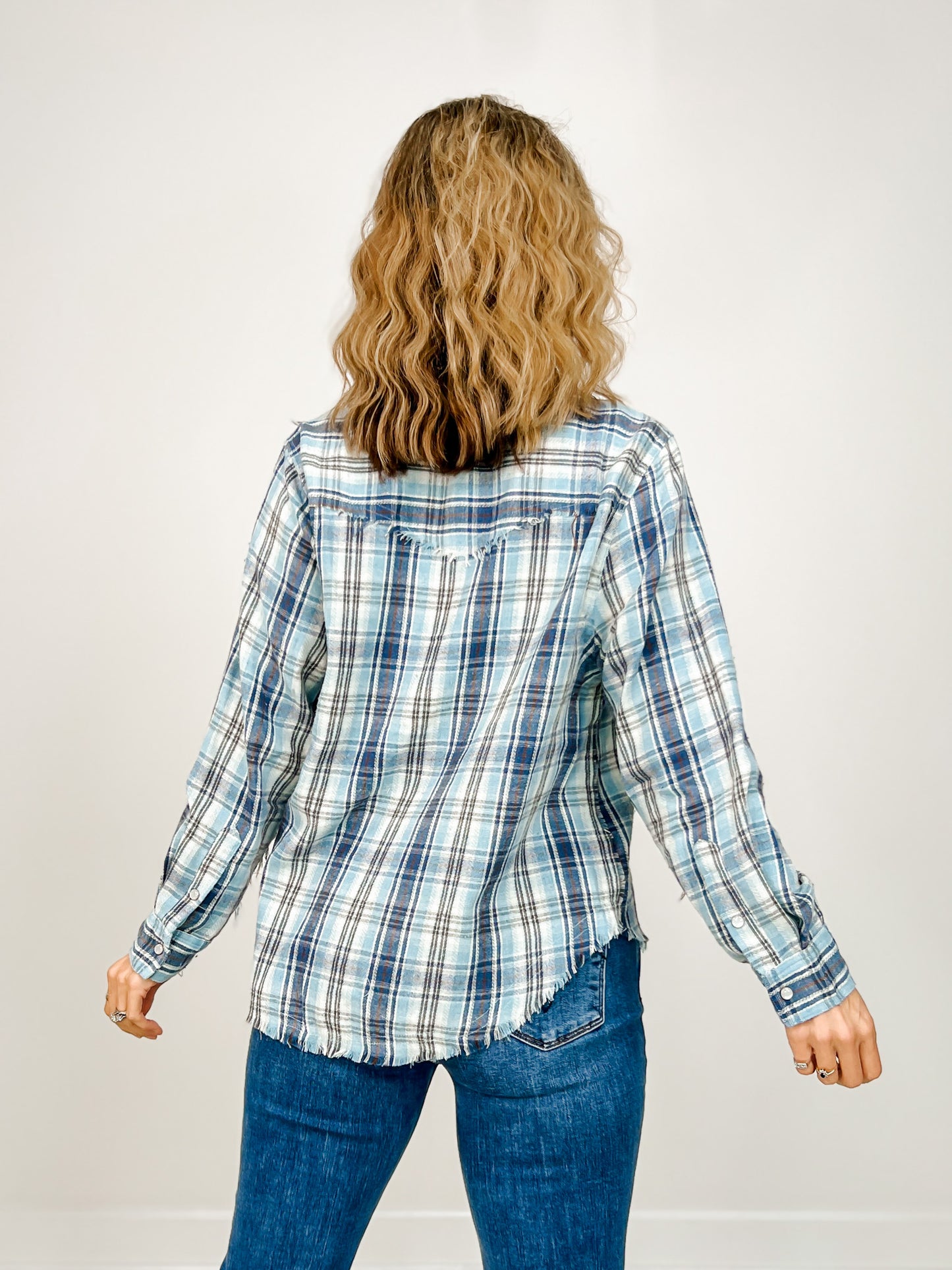 Long Sleeve Plaid Knit Button Down Top