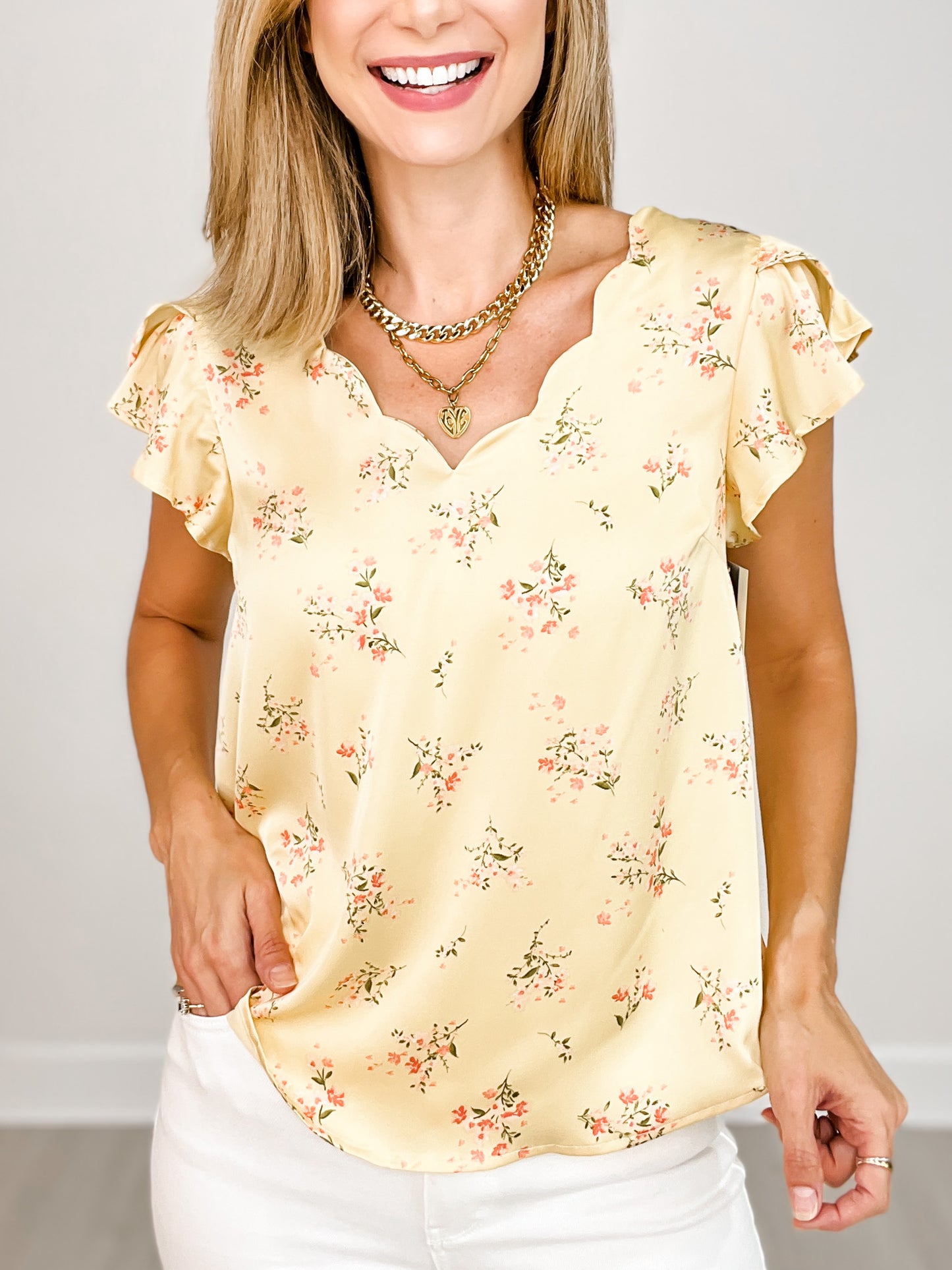 Short Tulip Sleeve Floral Print V-Neck Satin Top