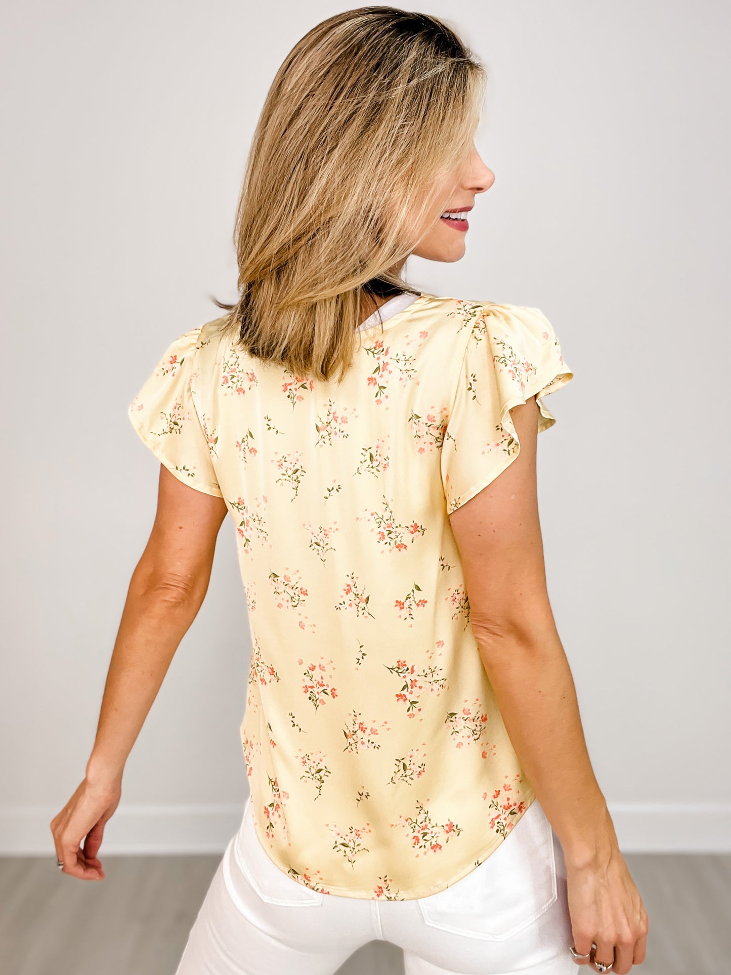 Short Tulip Sleeve Floral Print V-Neck Satin Top