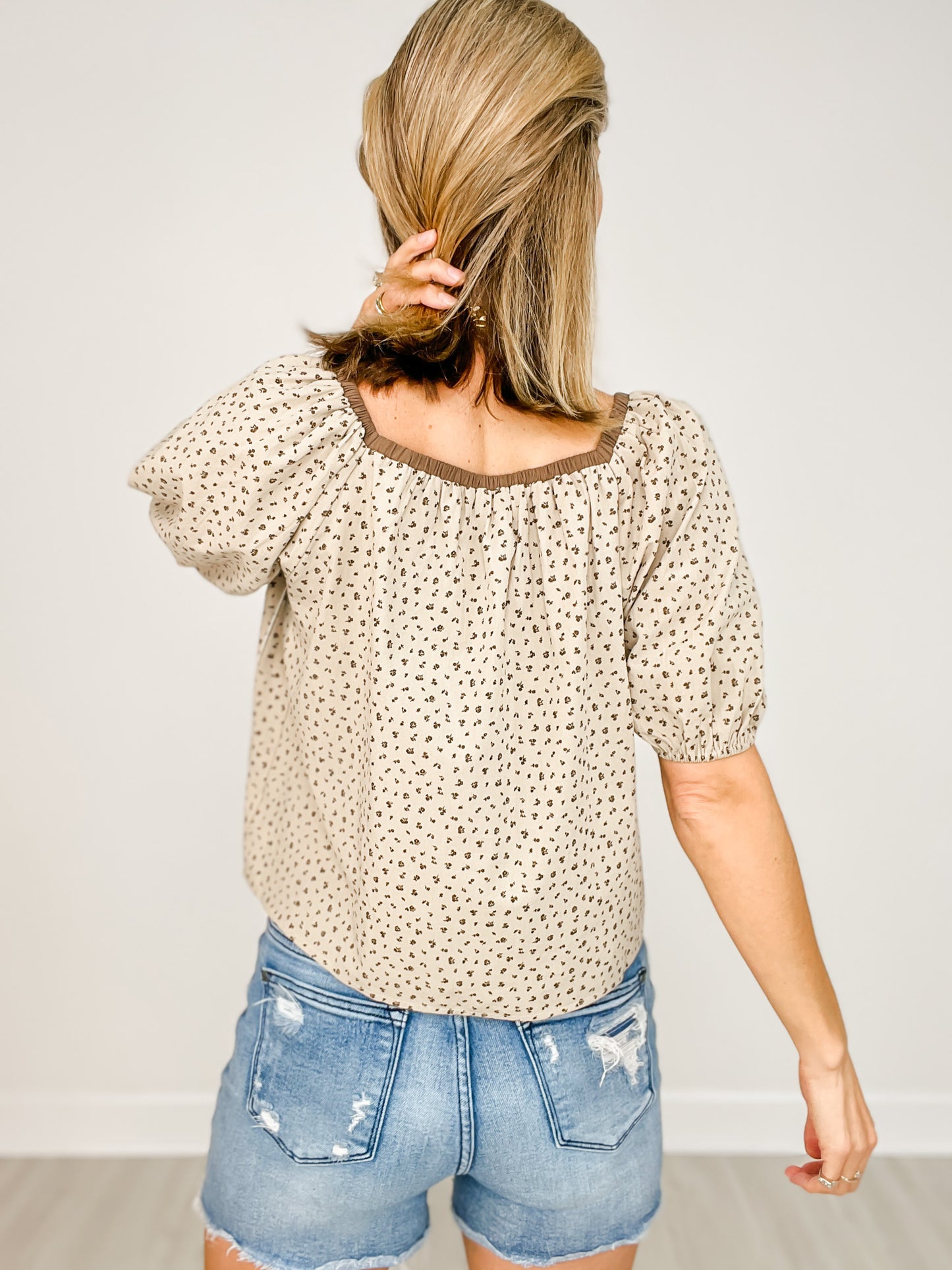 Contrast Floral Half Sleeve Top with Square Neckline