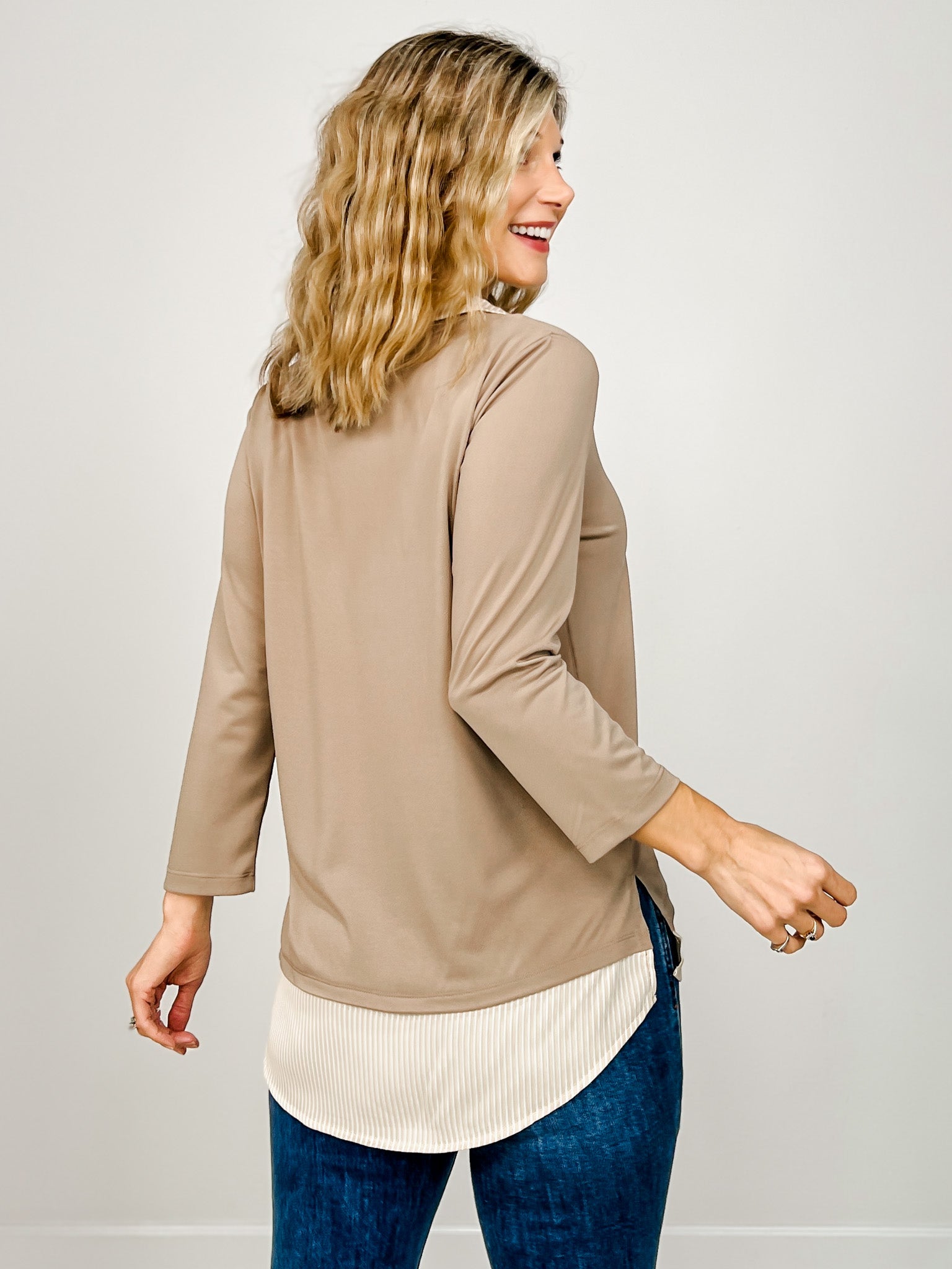 3/4 Sleeve Knit V-Neck Top with Striped Hem and Collar Detail