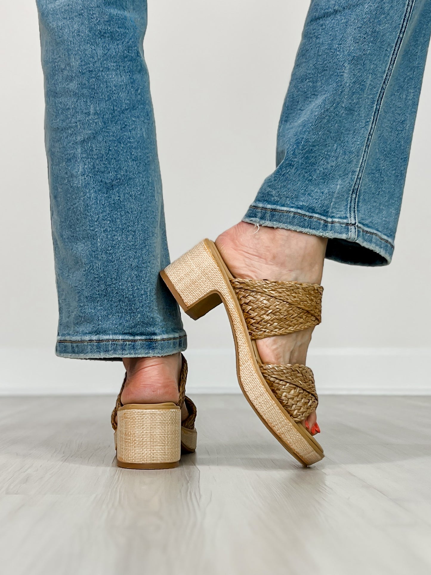 Pierre Dumas Valerie-2 Block Heels in New Tan