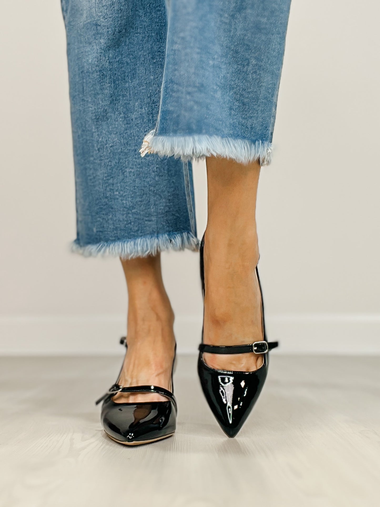 MIA Saurra Pointed Toe Kitten Heels in Black Patent