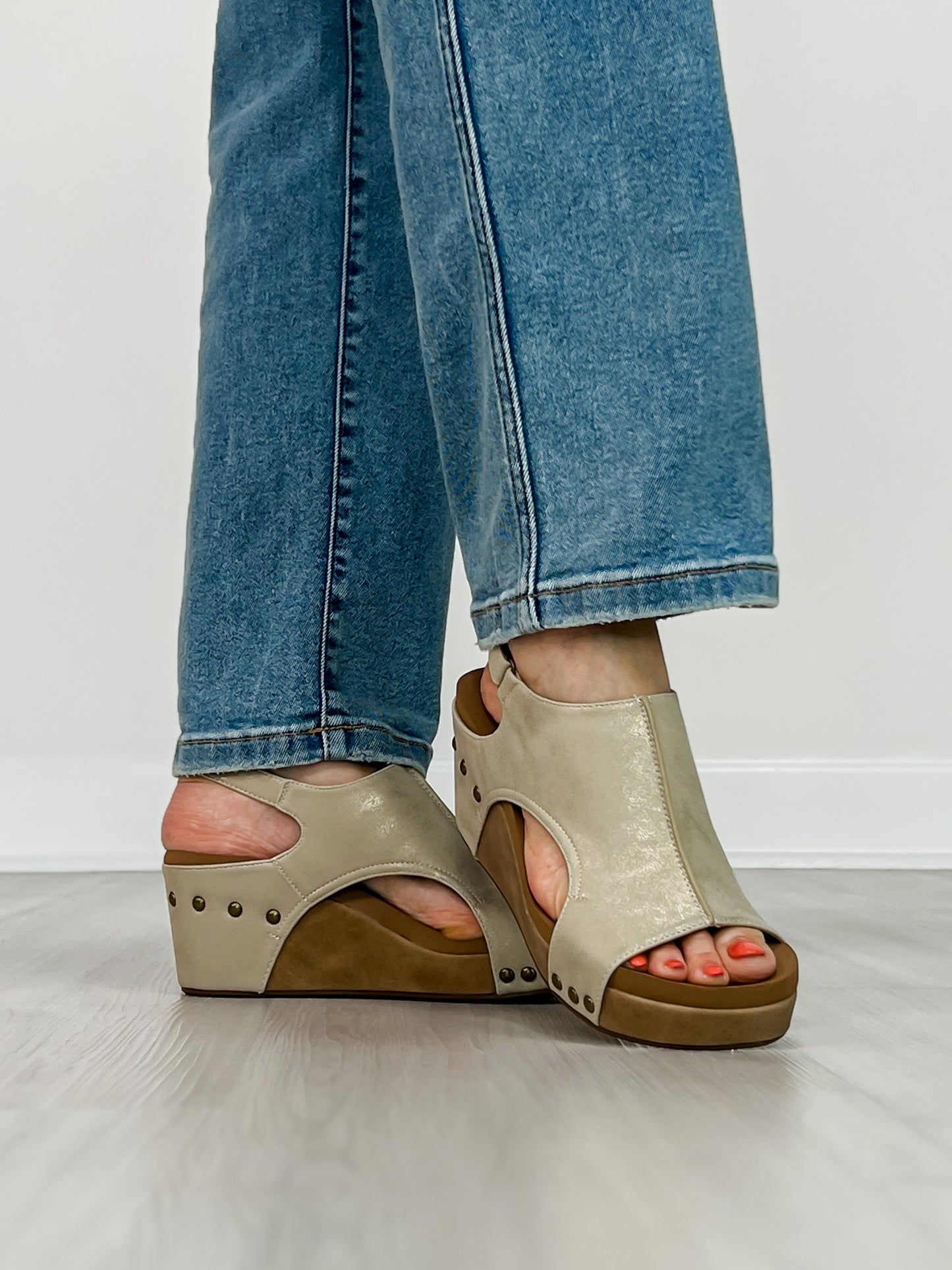 Corkys Carley Wedges in WASHED GOLD COMBO