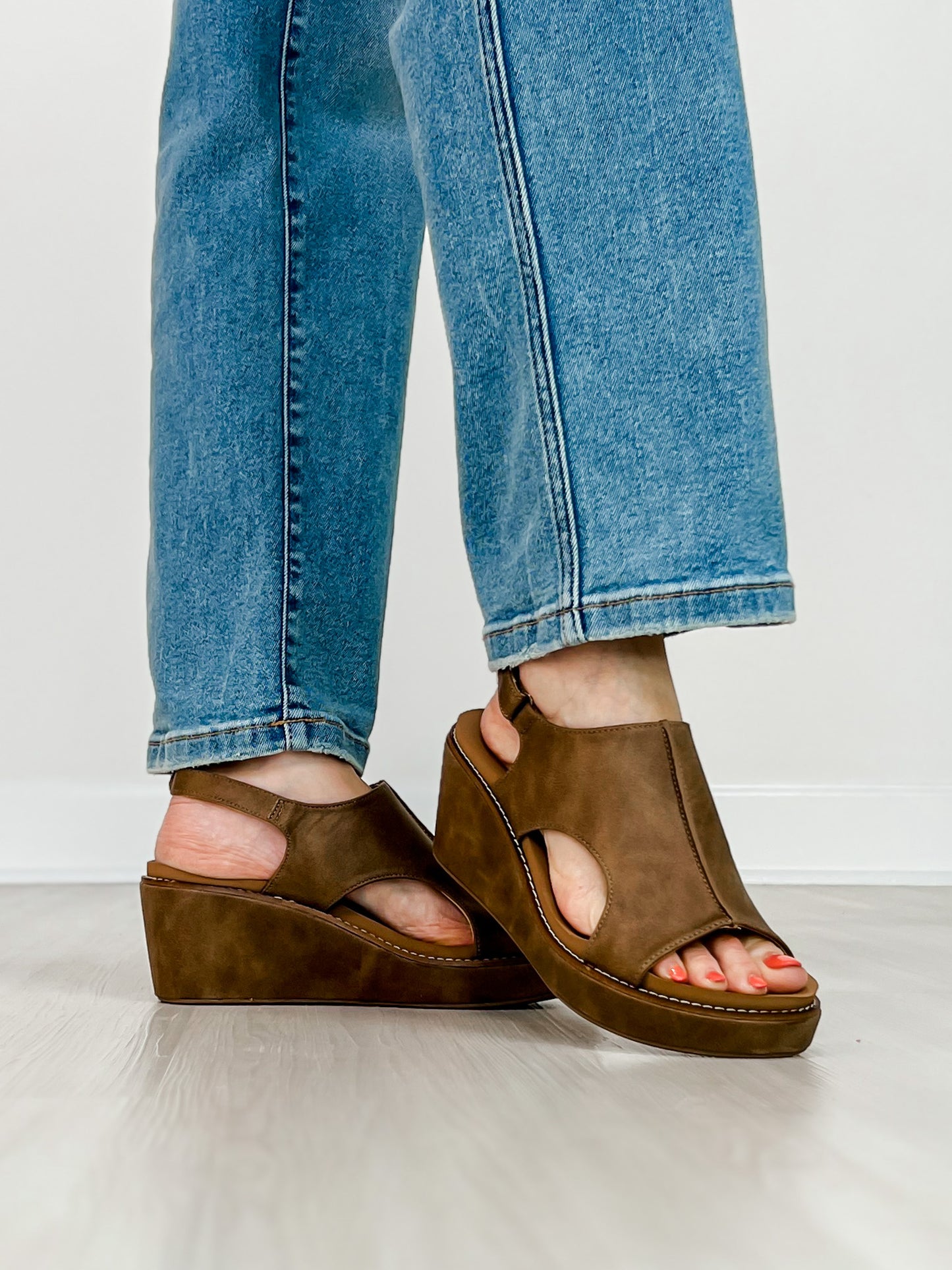 Corkys Carley Wedges in TAUPE 2