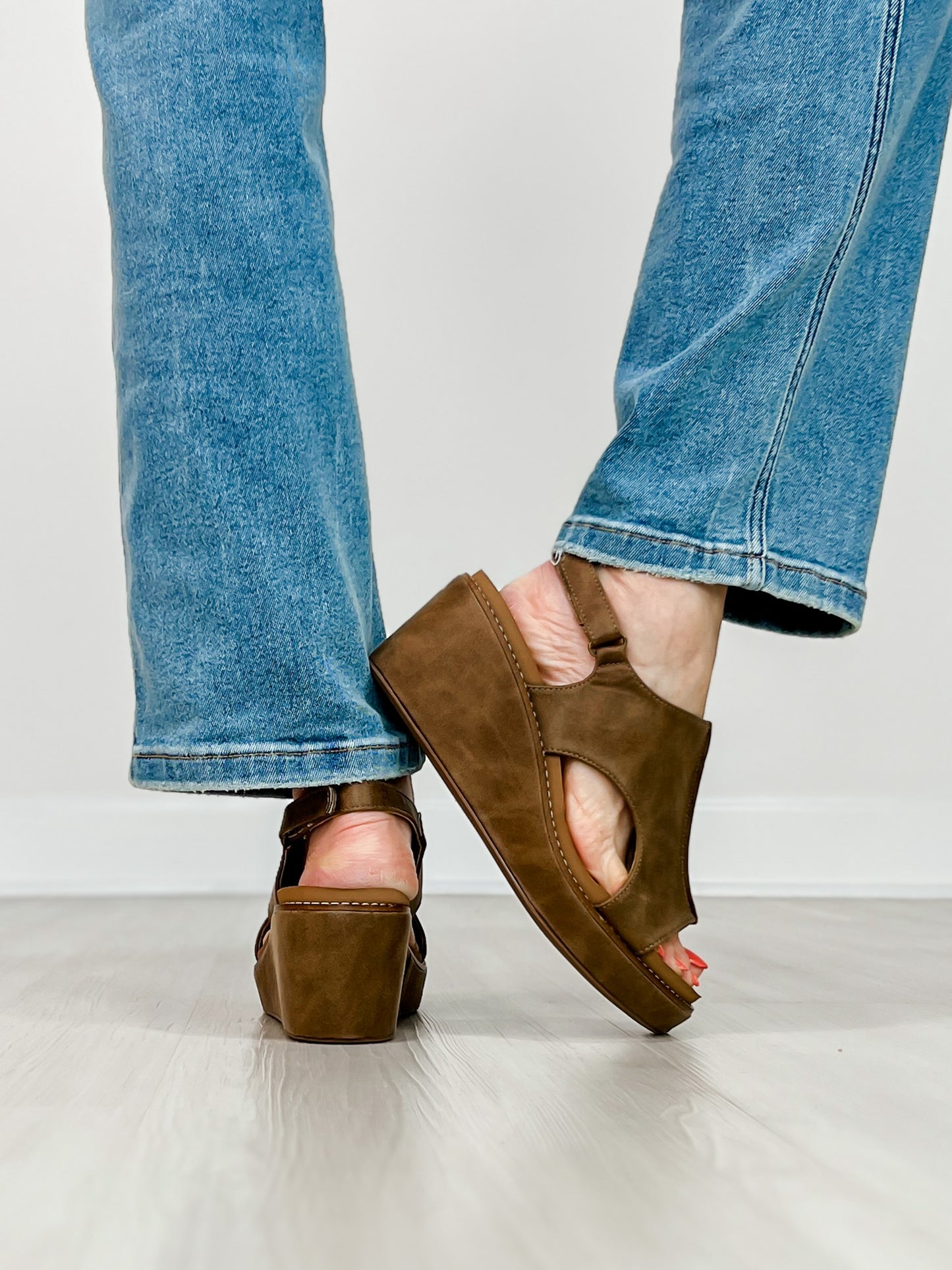 Corkys Carley Wedges in TAUPE 2
