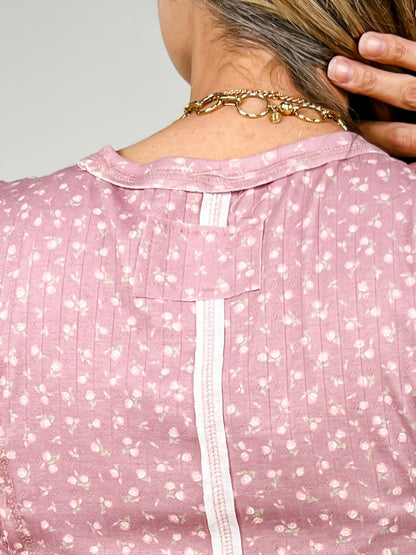 Short Sleeve Printed Knit Top with Smock Body Detail
