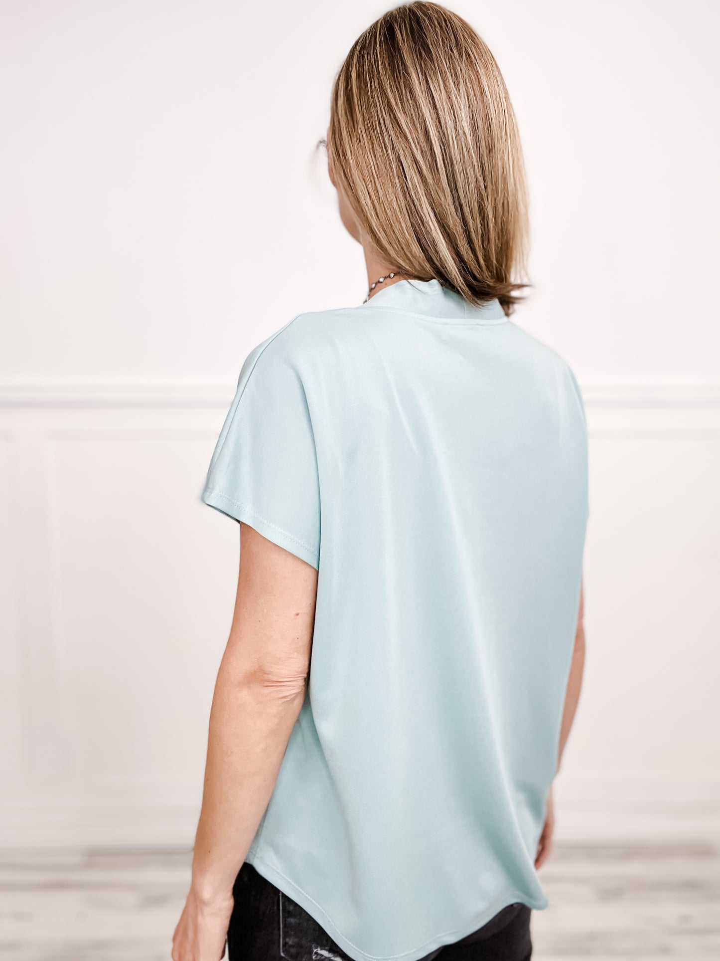 Free Thinking Modal Blend Jersey V-Neck Round Hem Top