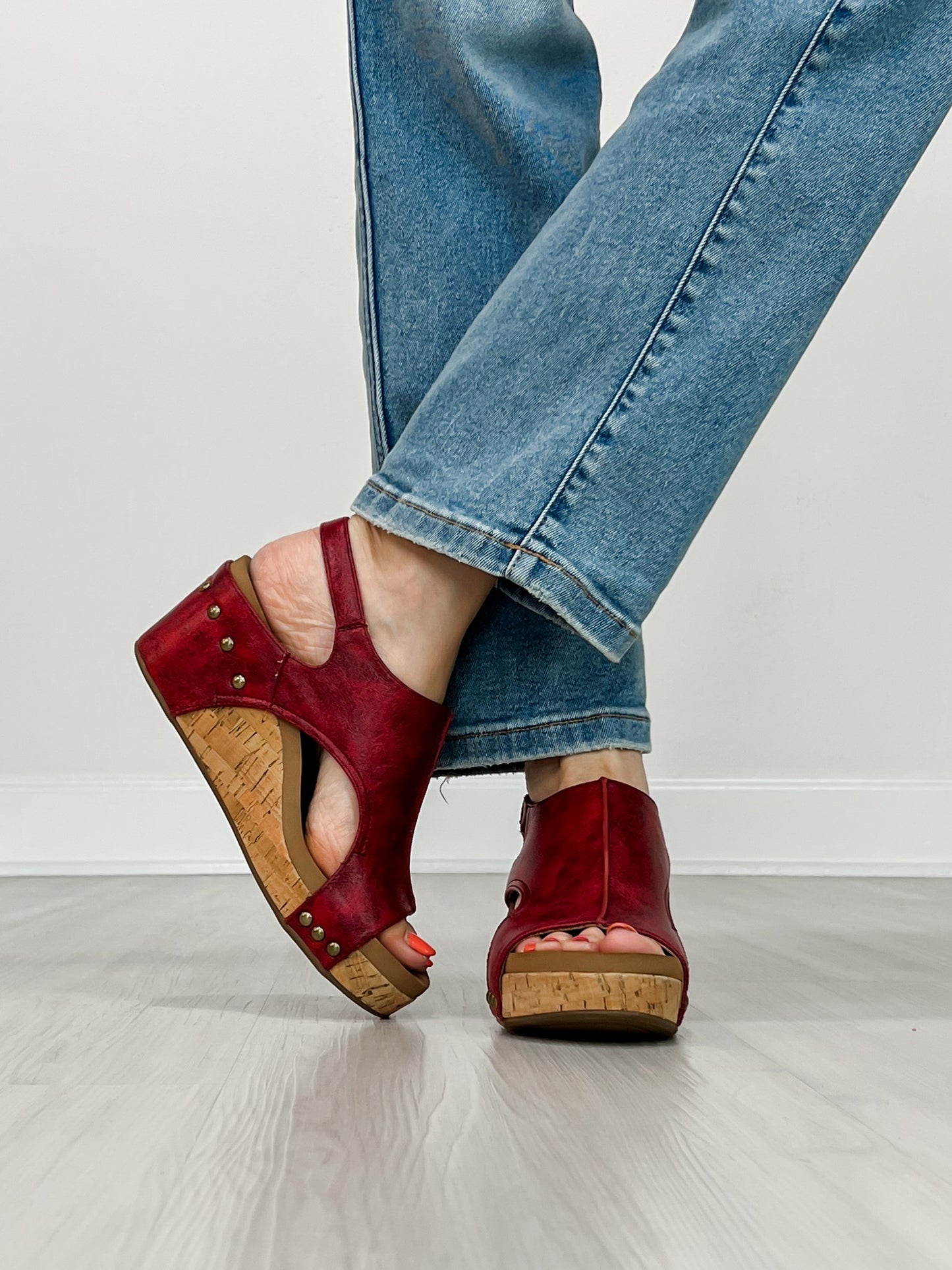 Corkys Carley Wedges in RED DISTRESSED