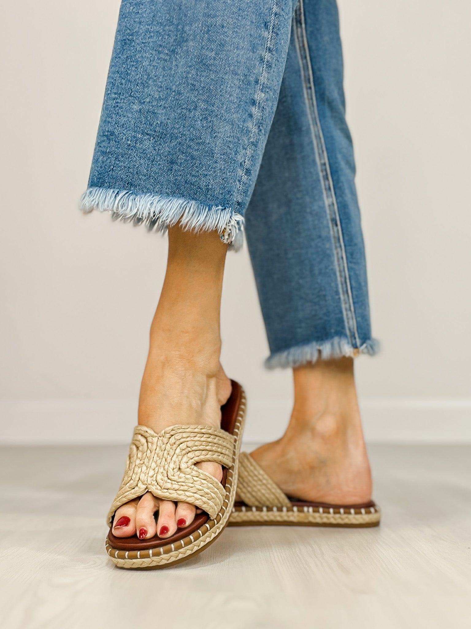 MIA Sirah Slide Sandals in Natural