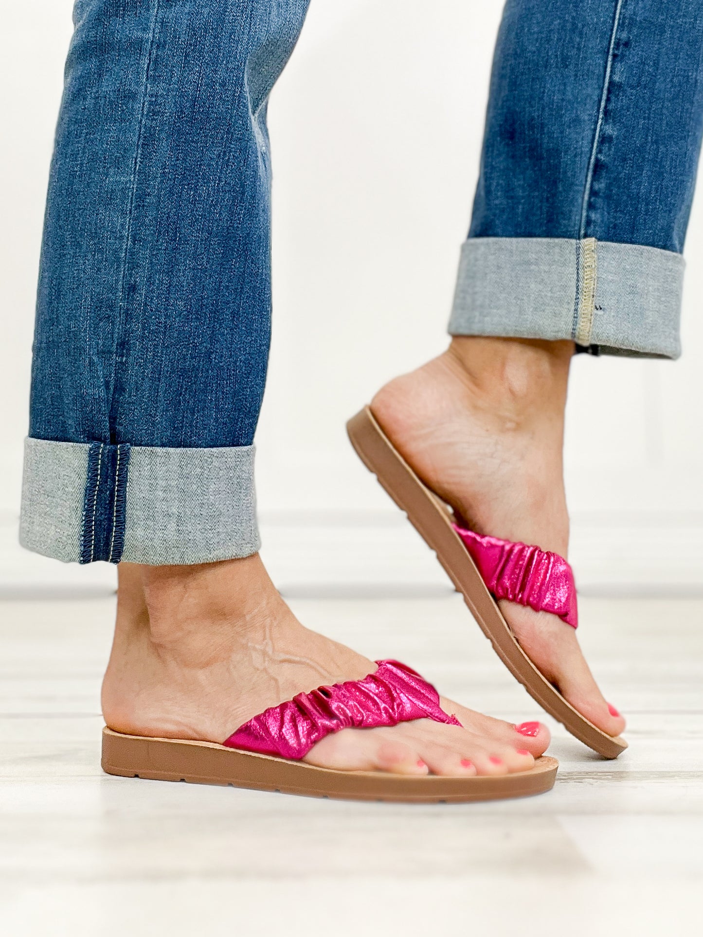 Corkys Cool Off Flip-Flop Sandals in Fuchsia Crinkle Metallic