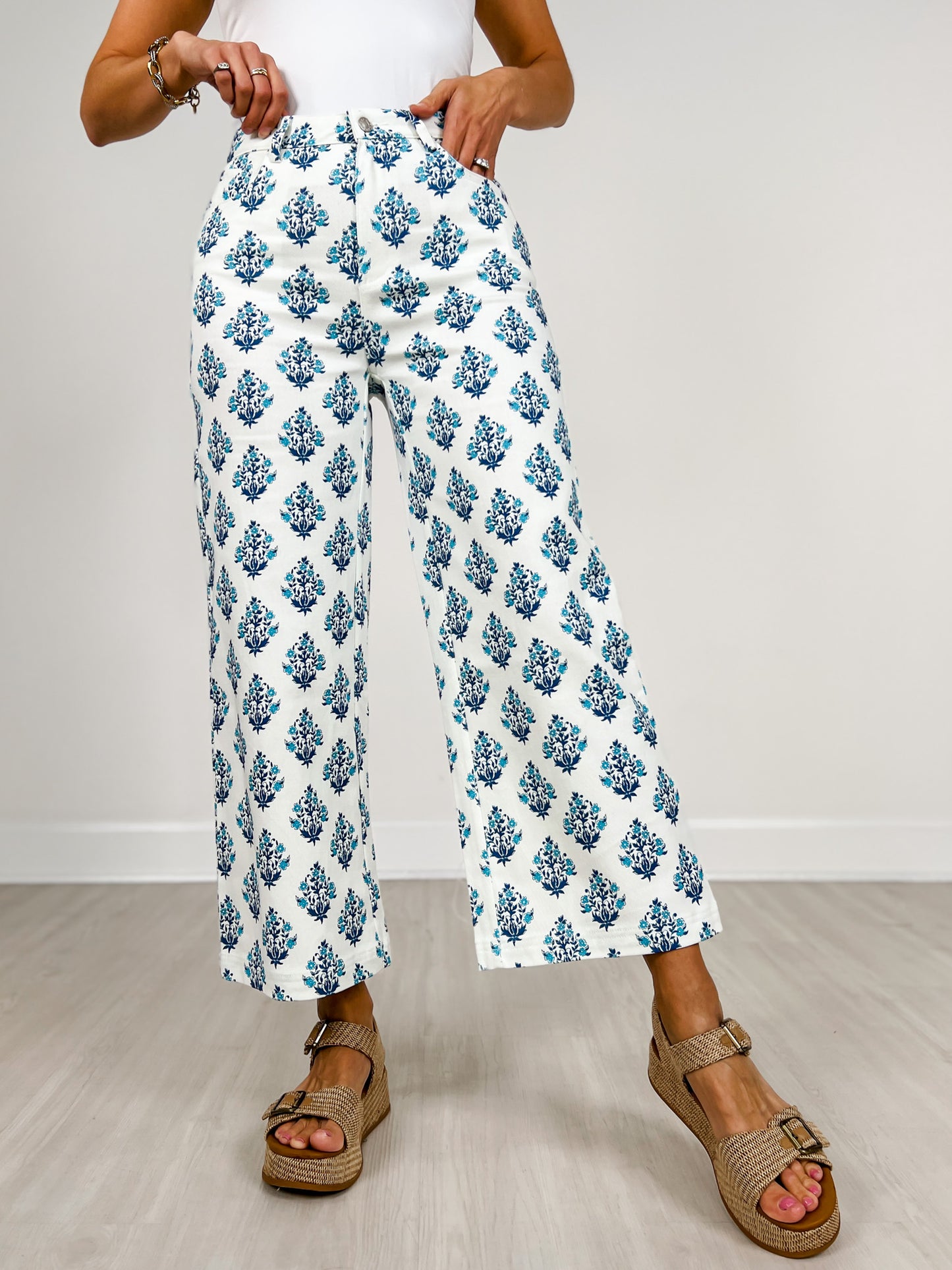 Floral Print Straight Leg Pants with Side Pockets