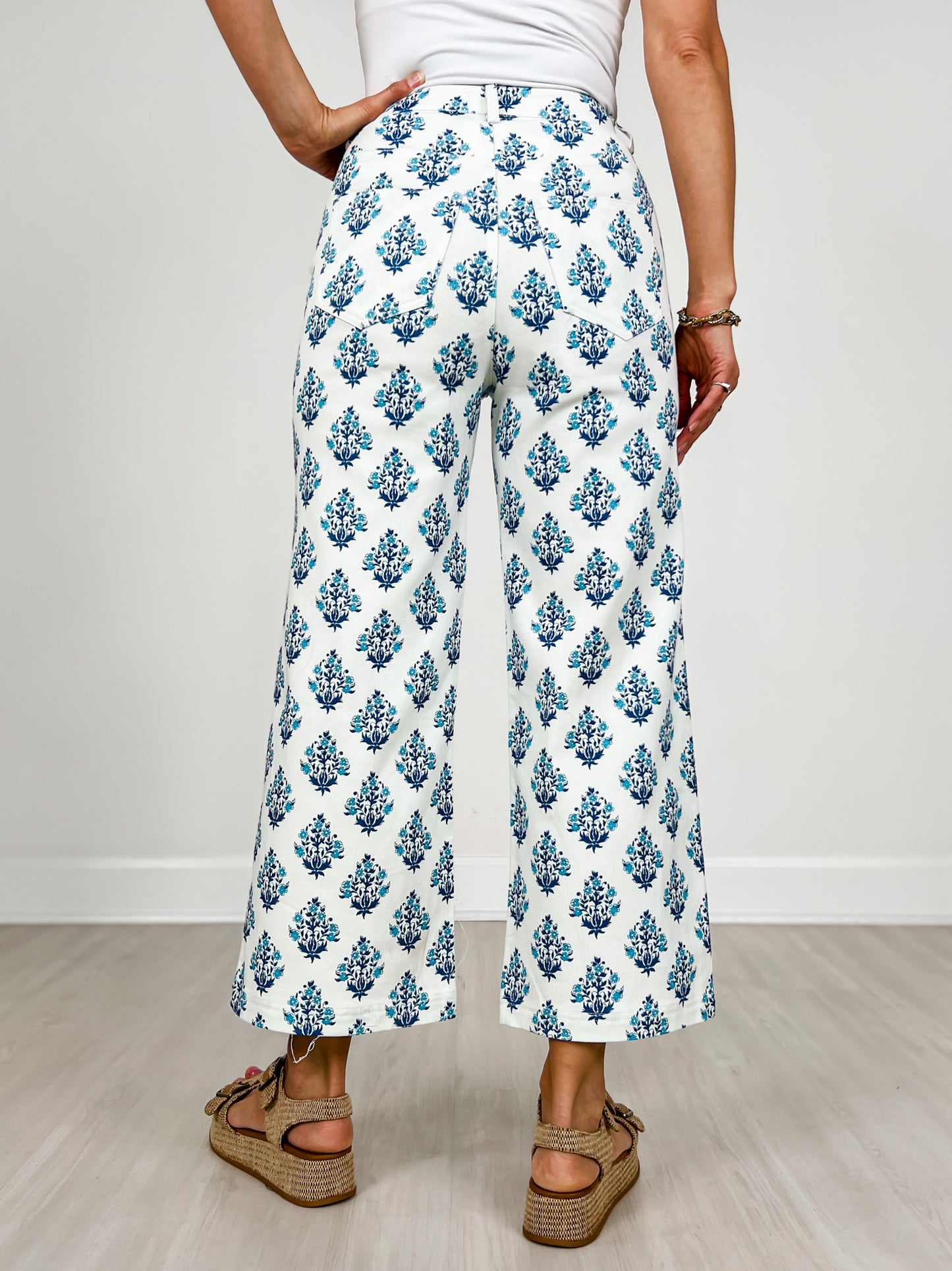 Floral Print Straight Leg Pants with Side Pockets