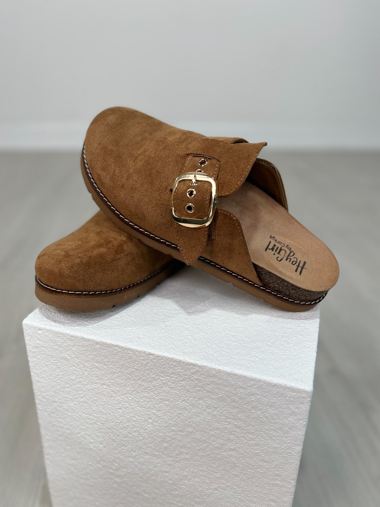 Corkys Day Dream Clogs in TOBACCO FAUX SUEDE