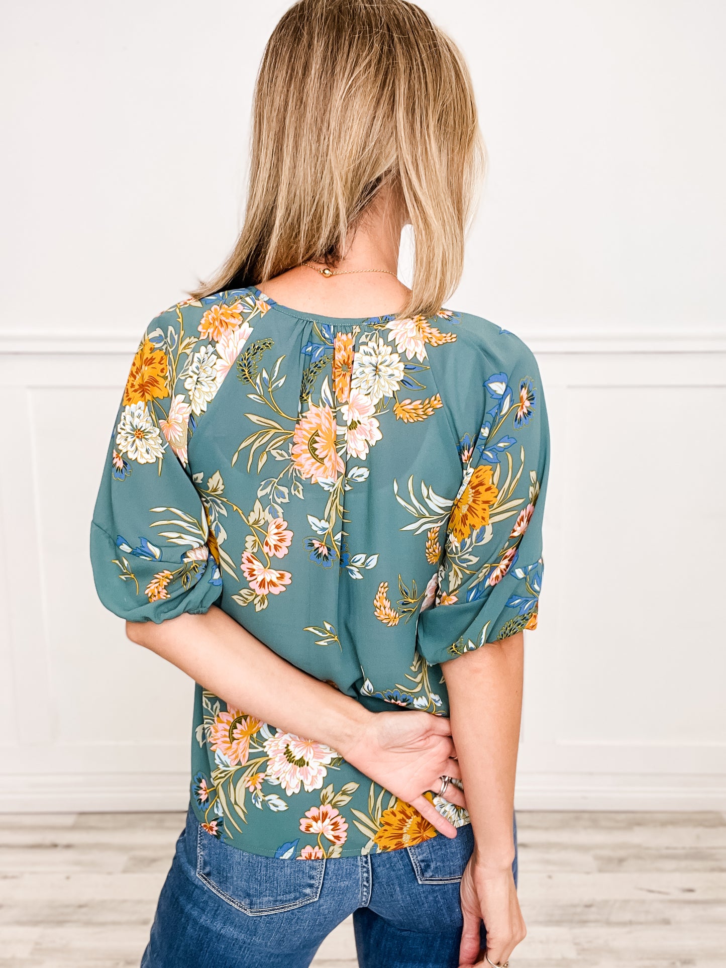 Flower Print Bubble Sleeve Pleat Detail Top