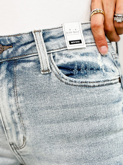 Judy Blue DRIFTER Mid-Rise Stitch Detail Single Cuff Boyfriend Jeans