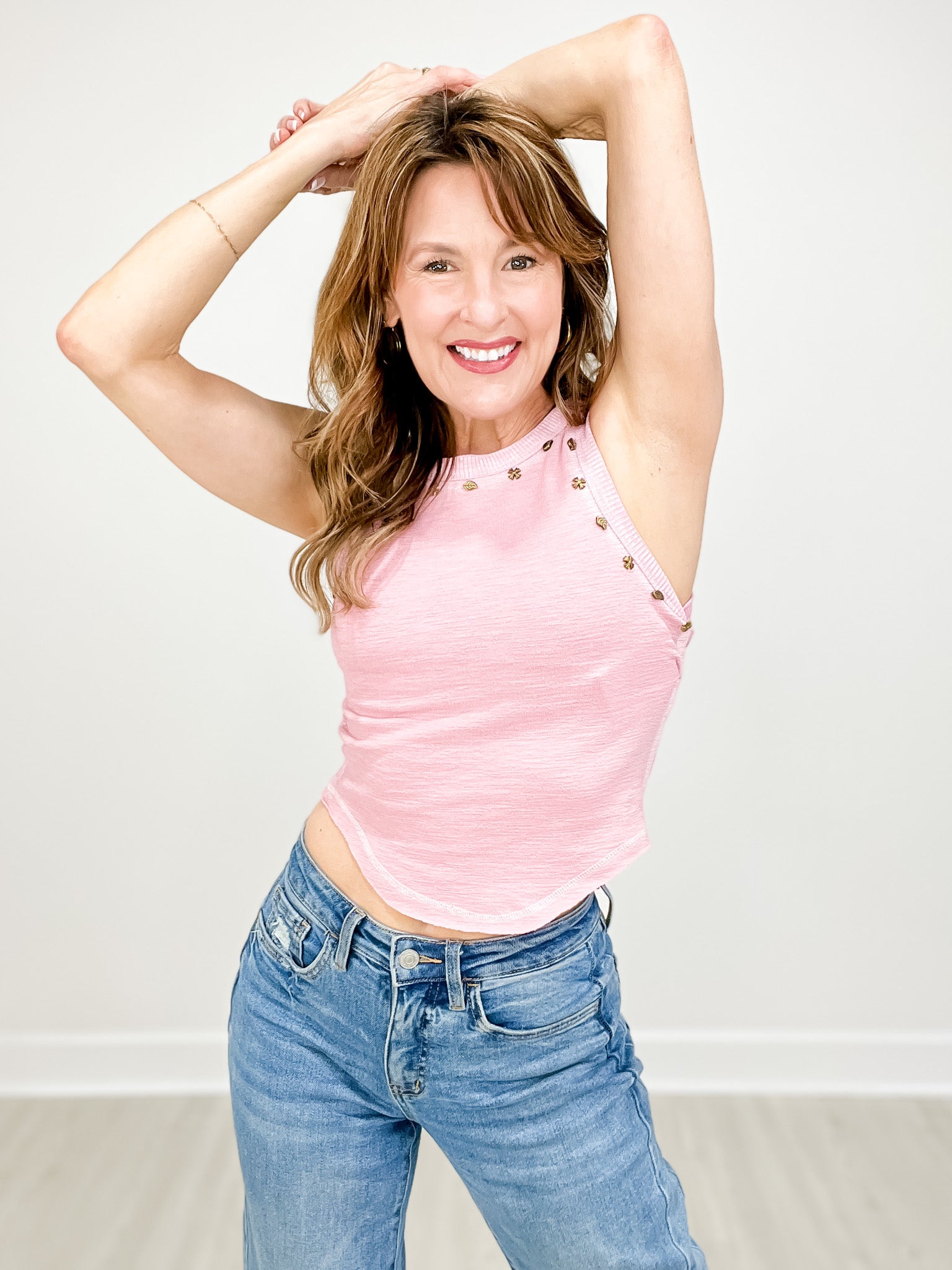 Round Neck Sleeveless Slub Textured Knit Crop Top