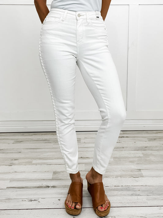 Judy Blue LYNDI Mid-Rise SS Braided Relax Fit White Denim Jeans