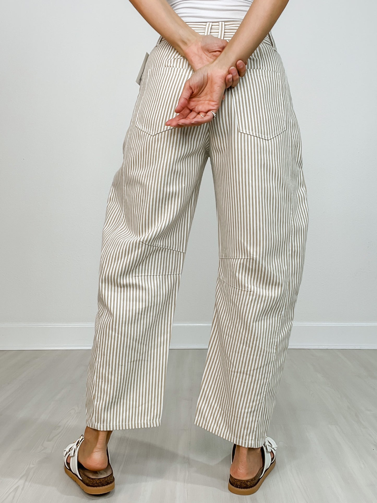 Mid Rise Barrel Pin Stripe Pants