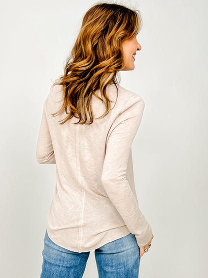 Slub Knit Split Center Long Sleeve Top