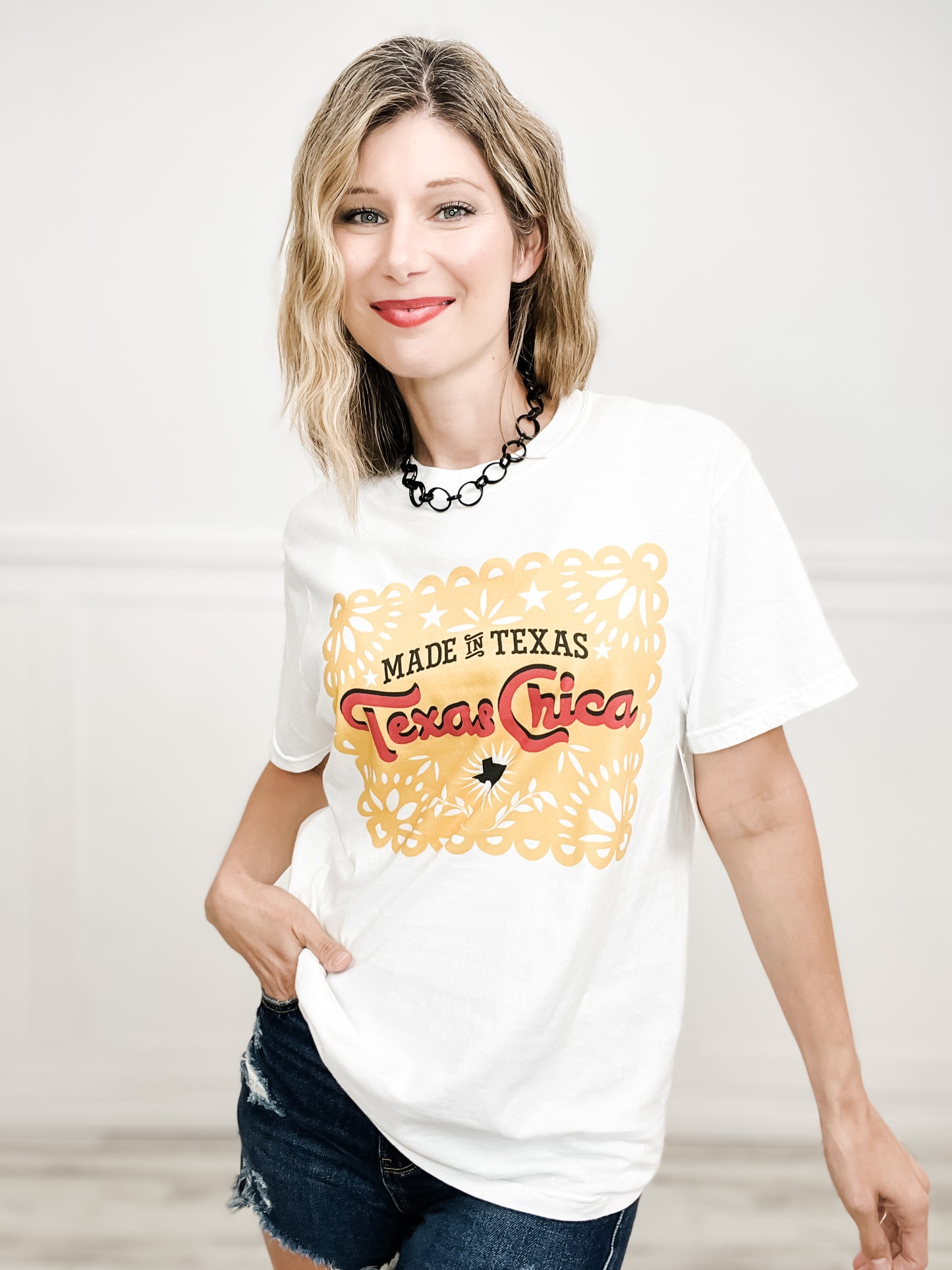 Texas Chica Graphic Tee