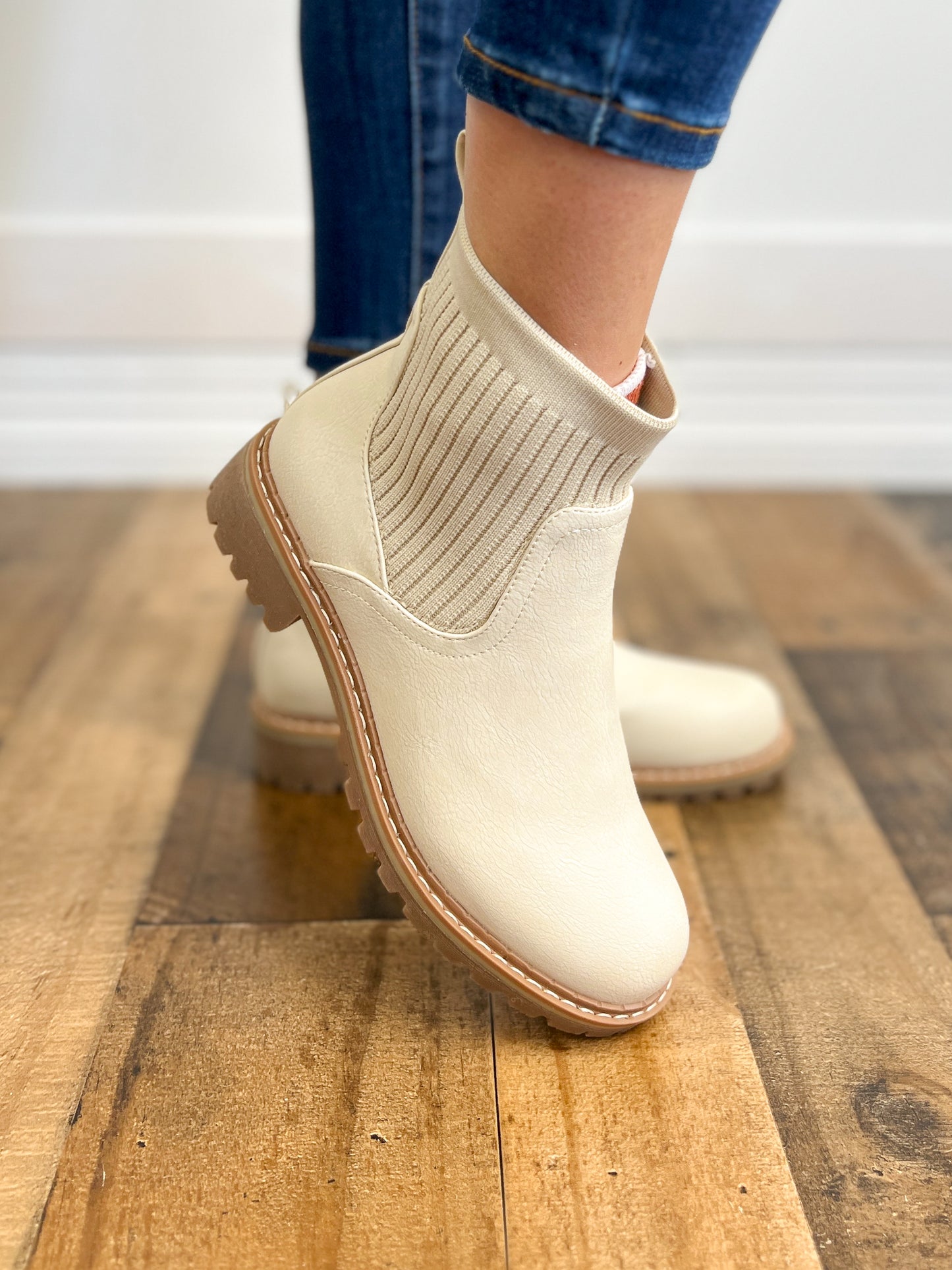 Corkys Cabin Fever Chunky Bootie in Cream