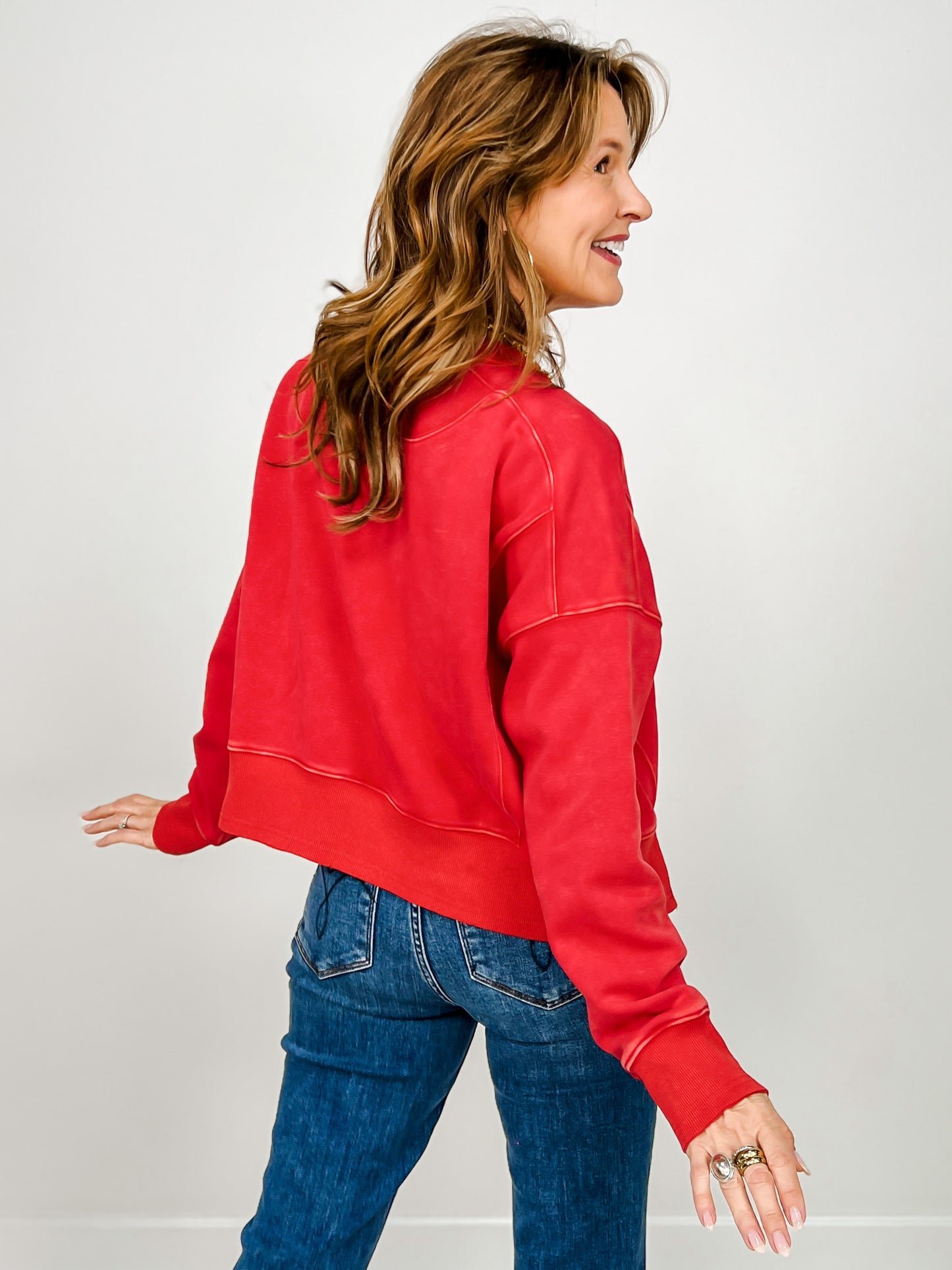 The Eleanor Luxe CozyCore Sweatshirt - Red & Green