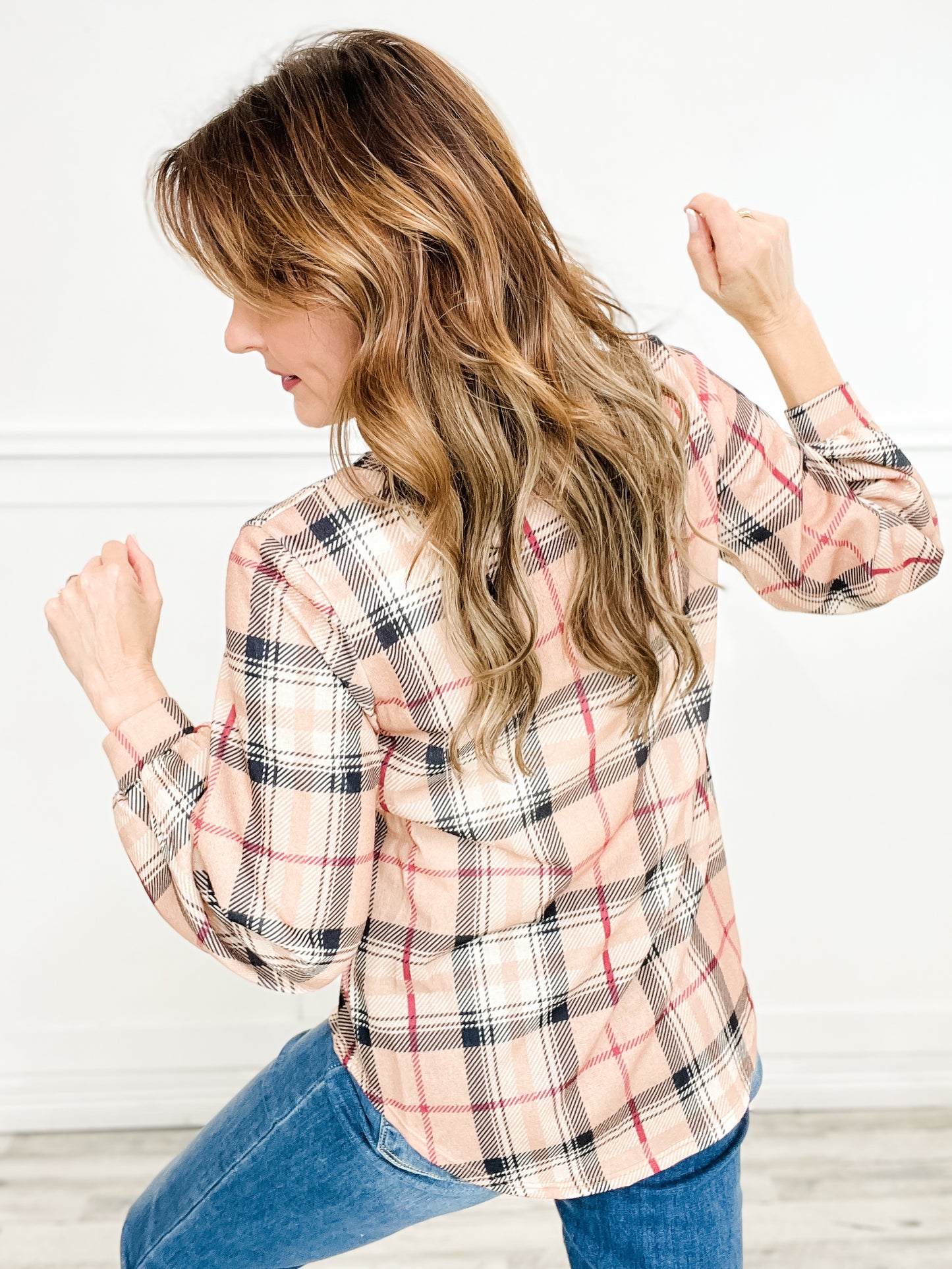 Soft Knit Relaxed Fit Plaid Top