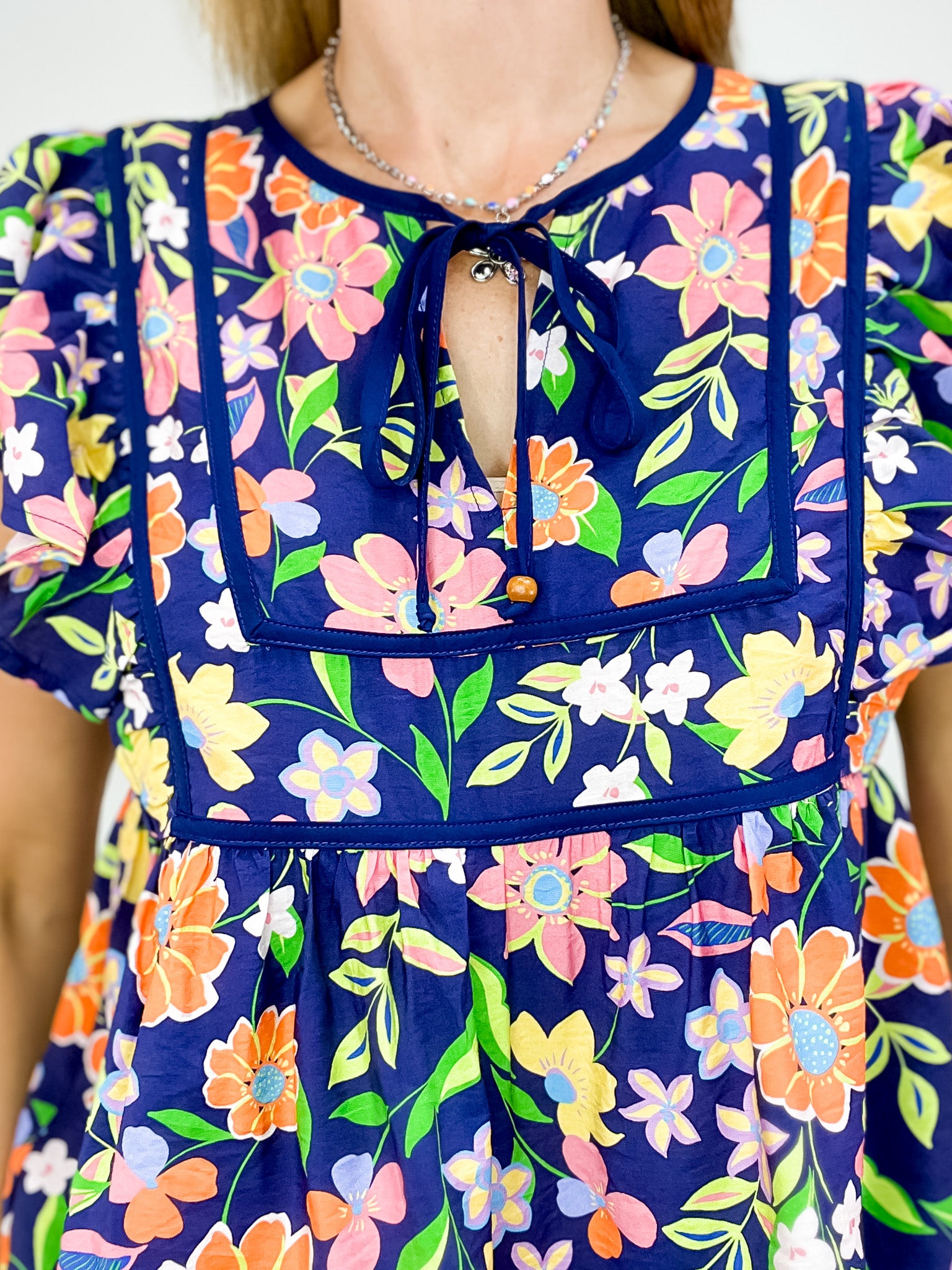 Floral Print Flutter Sleeve Top with Contrast Binding Yoke