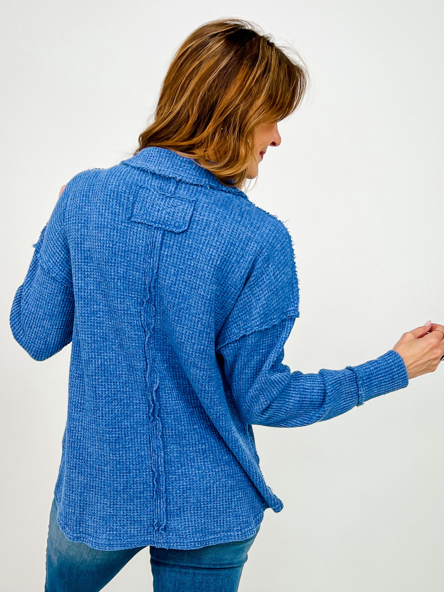 Mineral Washed Waffle Polo Sweatshirt in Cobalt
