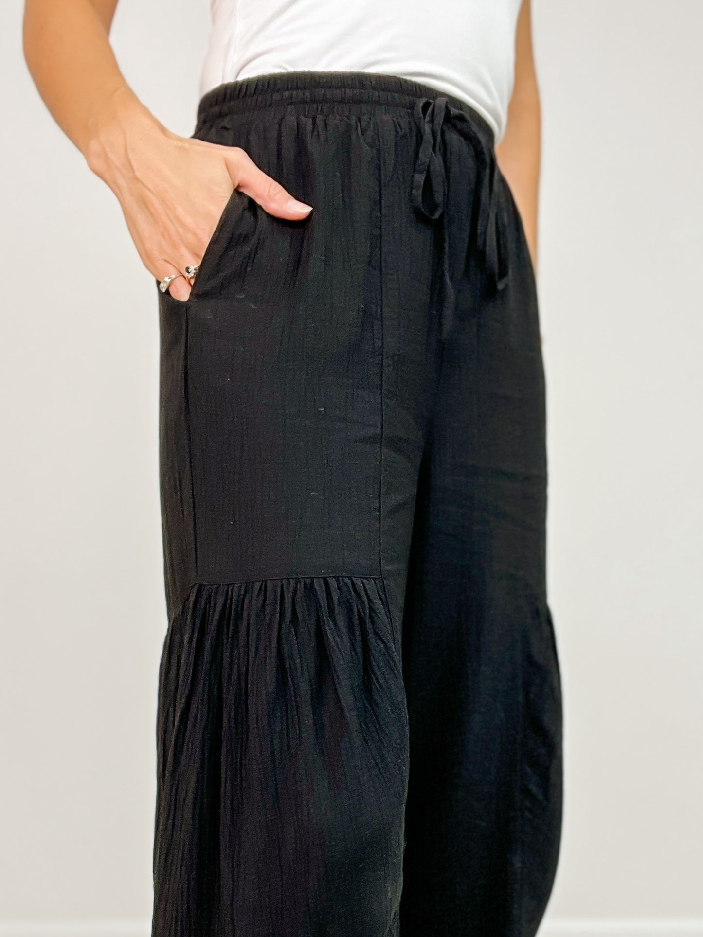 Textured Woven Tiered Detail Wide Leg Pants