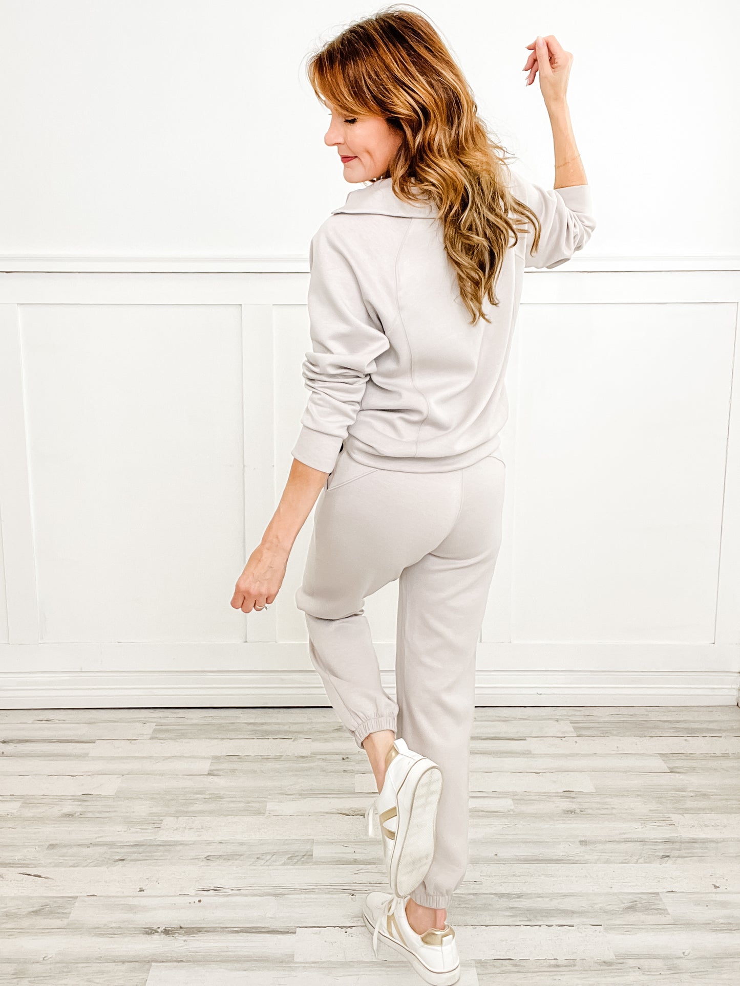 Hamptons Travel Active/Loungewear Set in Grey