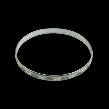 Vintage Hammered Medium Silver Bangle