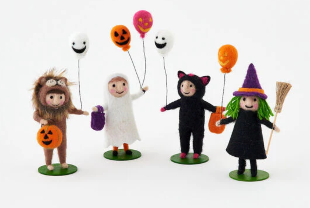 Wool Trick Or Treaters Decor