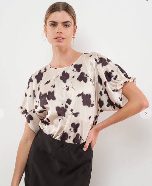 FLOWER PRINT DOLMAN SHIRRING DETAIL BLOUSE