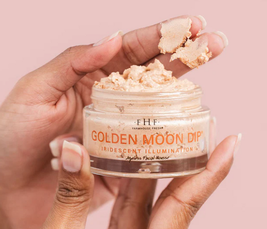 DALLAS Farmhouse Fresh Golden Moon Dip® Illumination Mousse with Retinol + Wrinkle-Targeting Peptides 1.7 oz