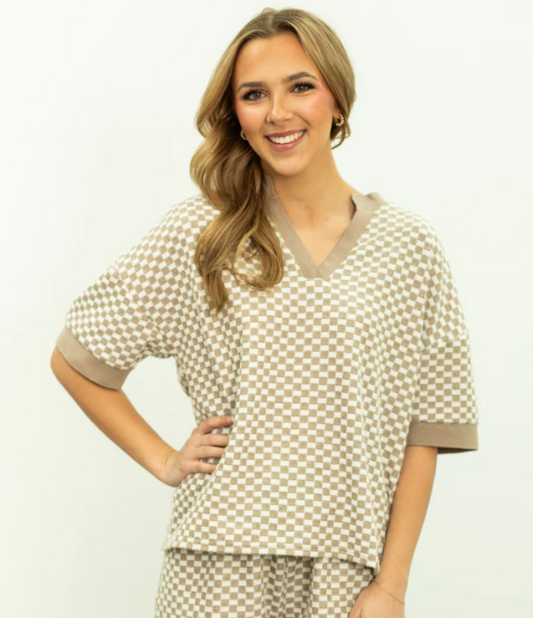 Short Sleeve Checkerboard Knit Top with V-Neckline