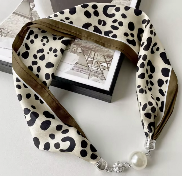 Silk Scarf Magnetic Closure Necklace - Leopard