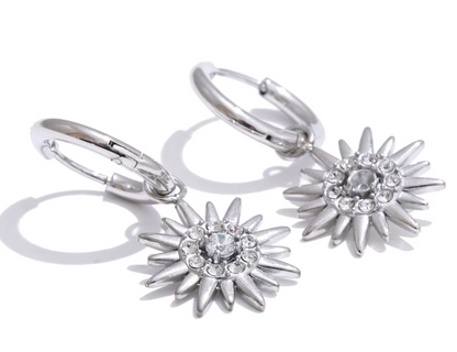 Sunburst Huggie Earrings *DOORBUSTER*