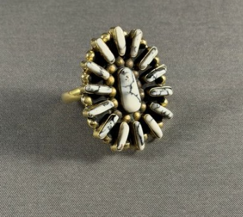 Brass 1.5" oval cluster adjustable ring