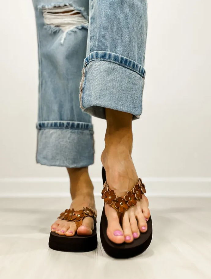 Corkys No Running Flip Flops