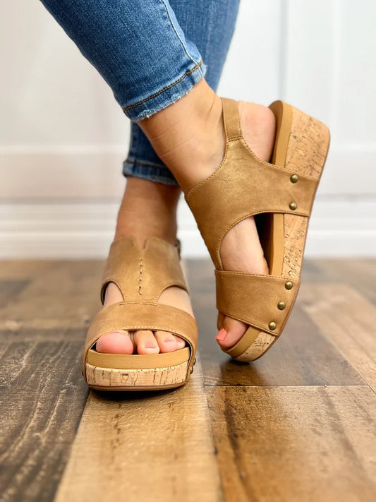 Corkys Refreshing Wedge Sandal in Brown