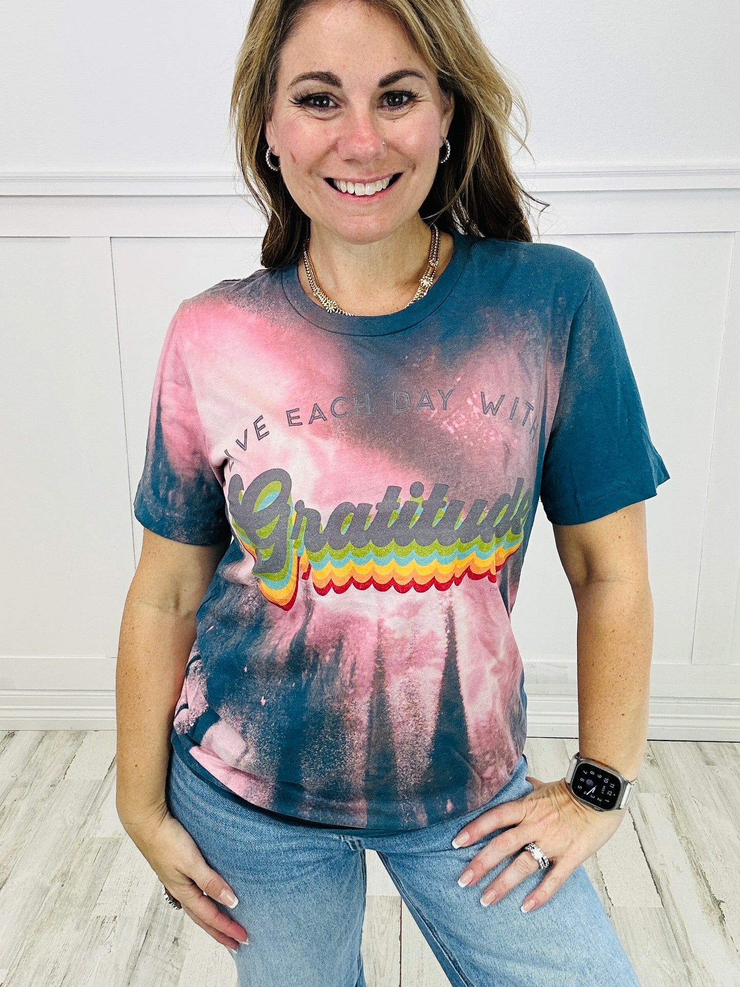 Live Each Day With Gratitude Graphic Tee