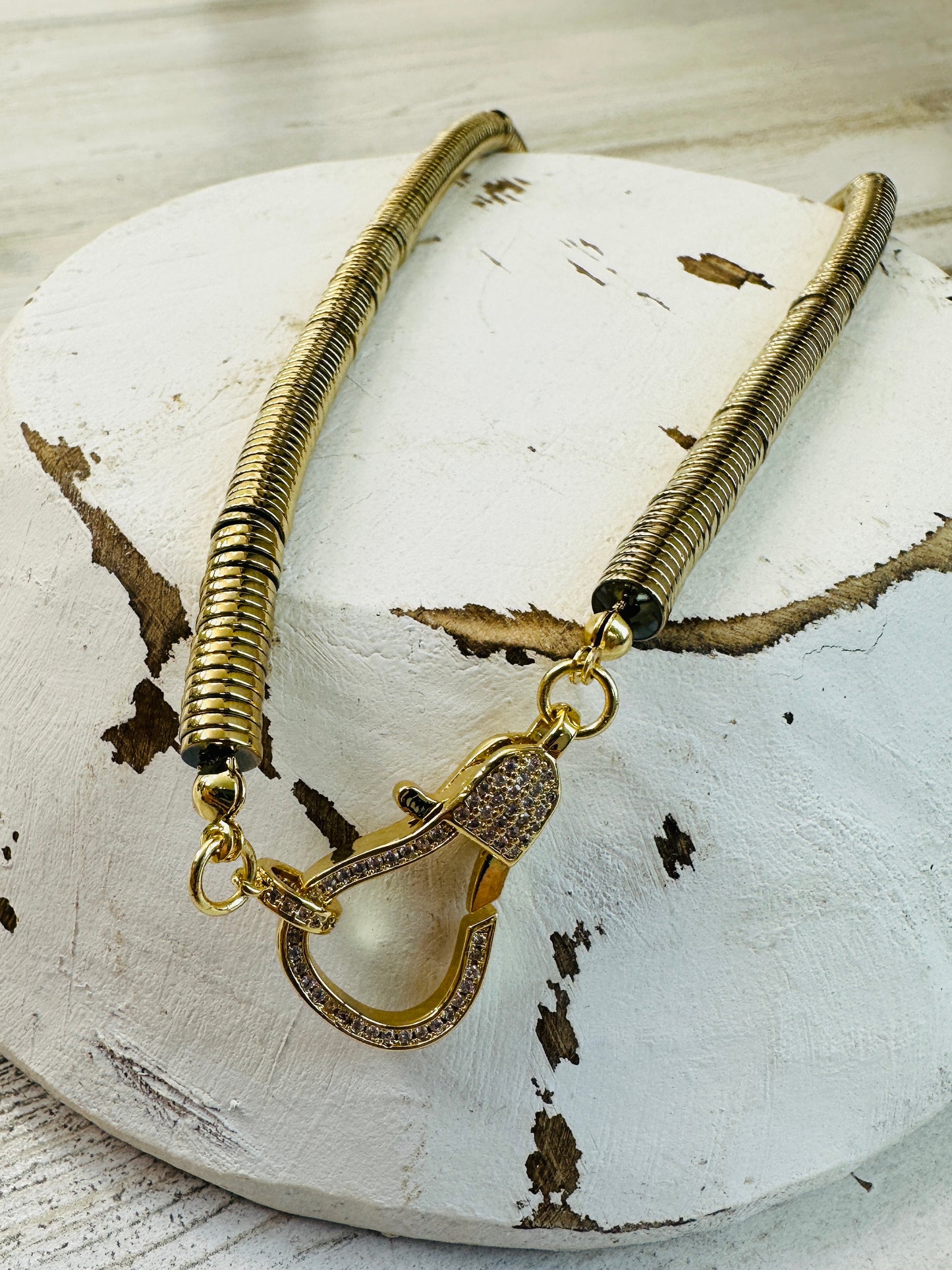 Cleopatra Vibes Clasp Necklace