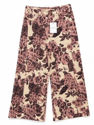 Wide Leg Pants Featuring Front Pockets With A Light Floral Design