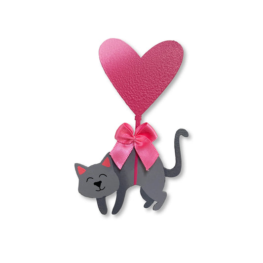 Cat w/ Heart Balloon Magnet