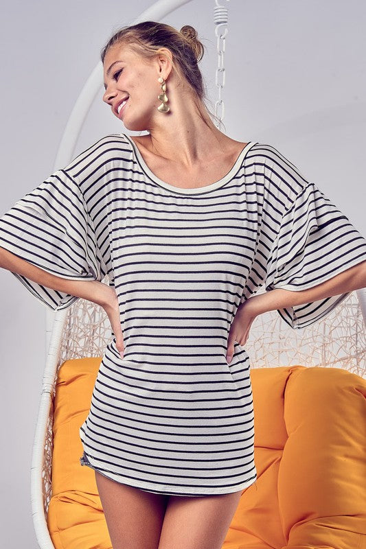 STRIPE JERSEY KNIT WITH DOUBLE LAYER RUFFLED SLEEVE TOP